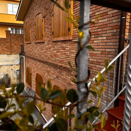 Villa “Pool & Sun” Дуррес Екстер'єр фото
