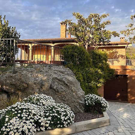 Villa “Pool & Sun” Дуррес Екстер'єр фото